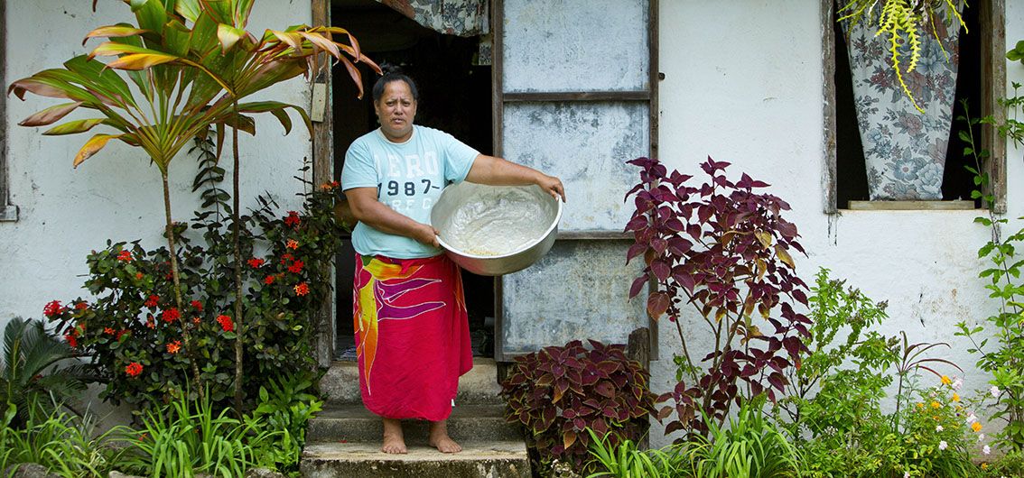 Bewohnerin von Rimatara