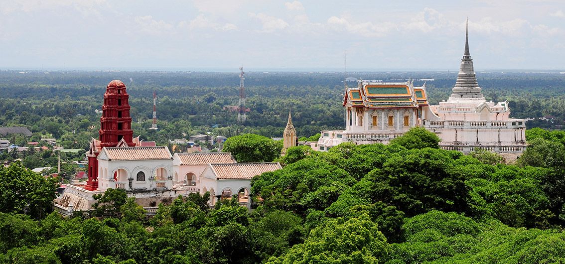 Thai pagode in Petchaburi