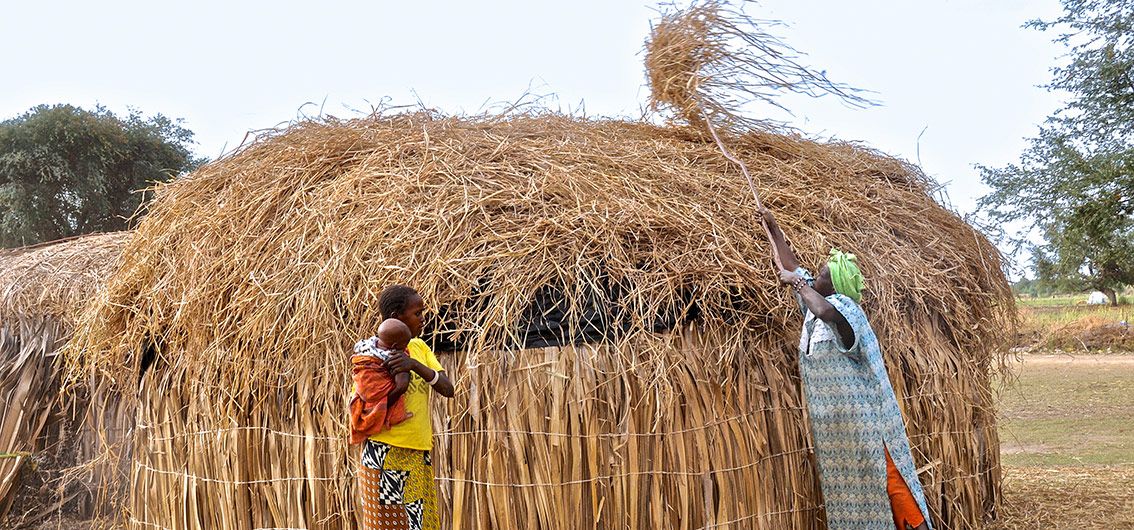 Senegal - Traditionelles-Haus-der-Fulbe---